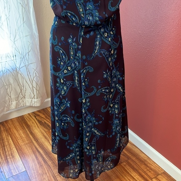 Cabi Treasure Paisley Crossover Style V Neck Midi Dress Style 3461 - Picture 11 of 12
